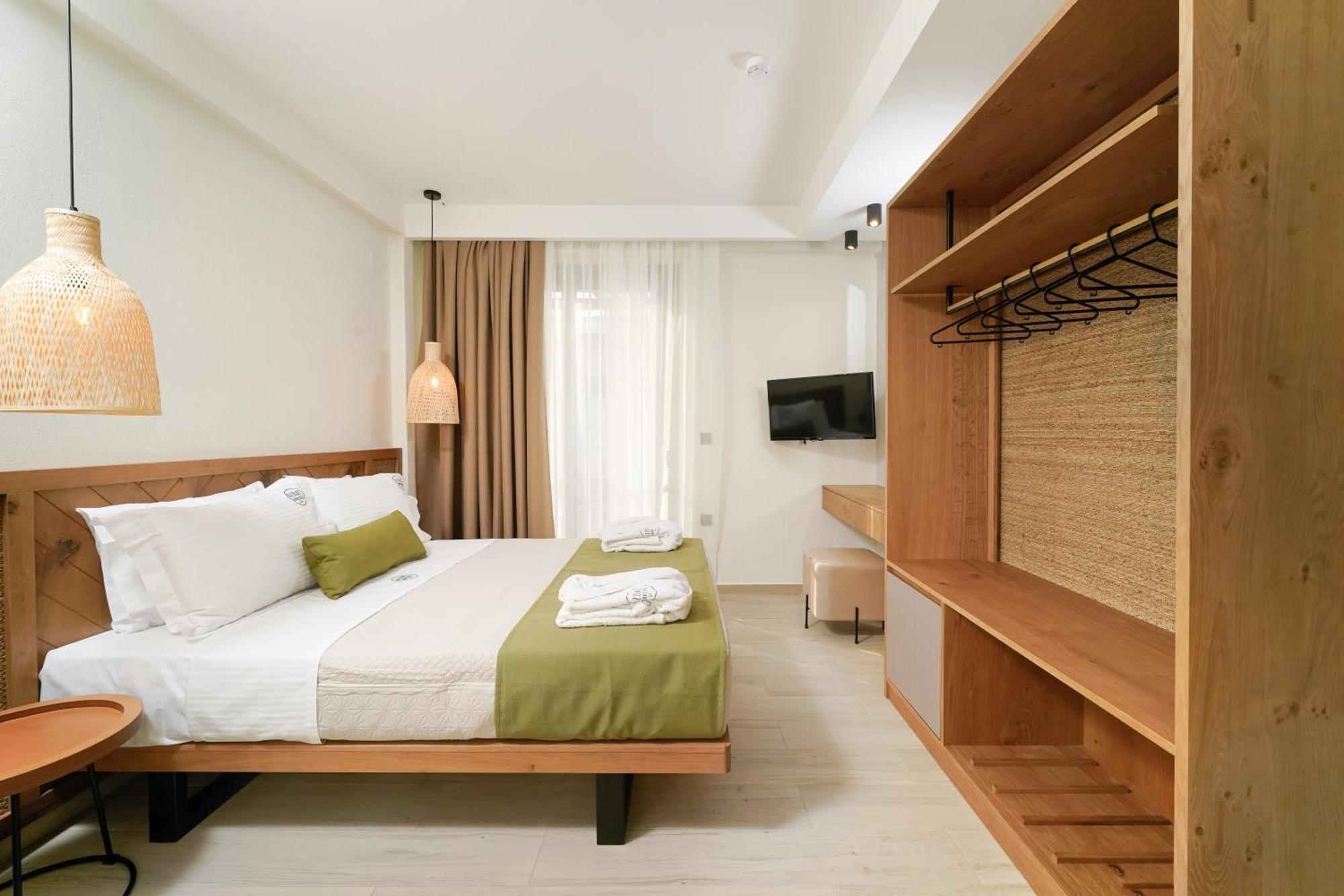 Azzure Luxury Suites Potos Luaran gambar