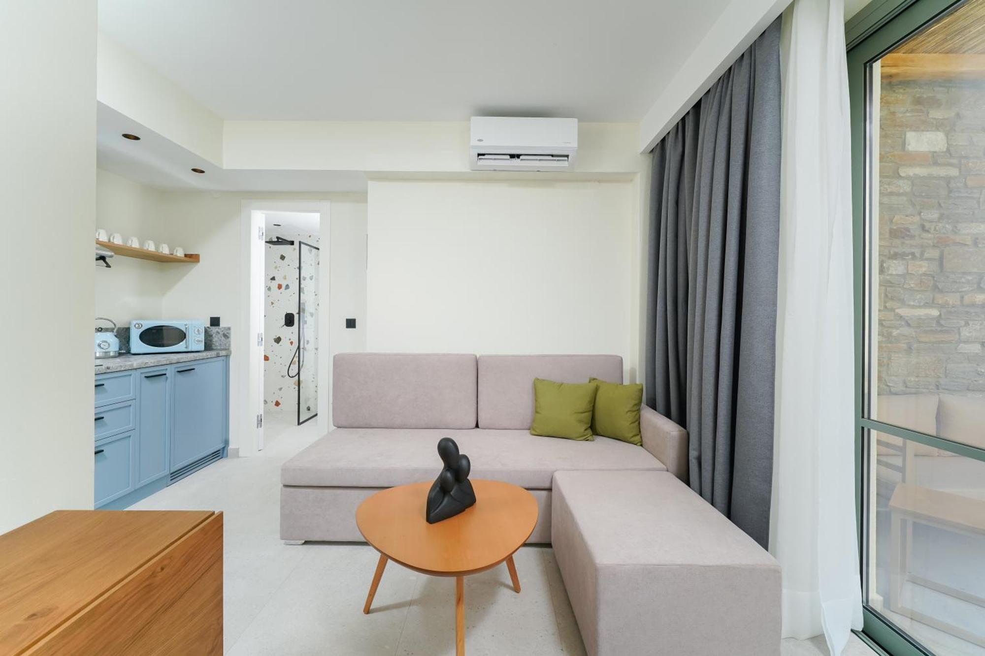 Azzure Luxury Suites Potos Luaran gambar