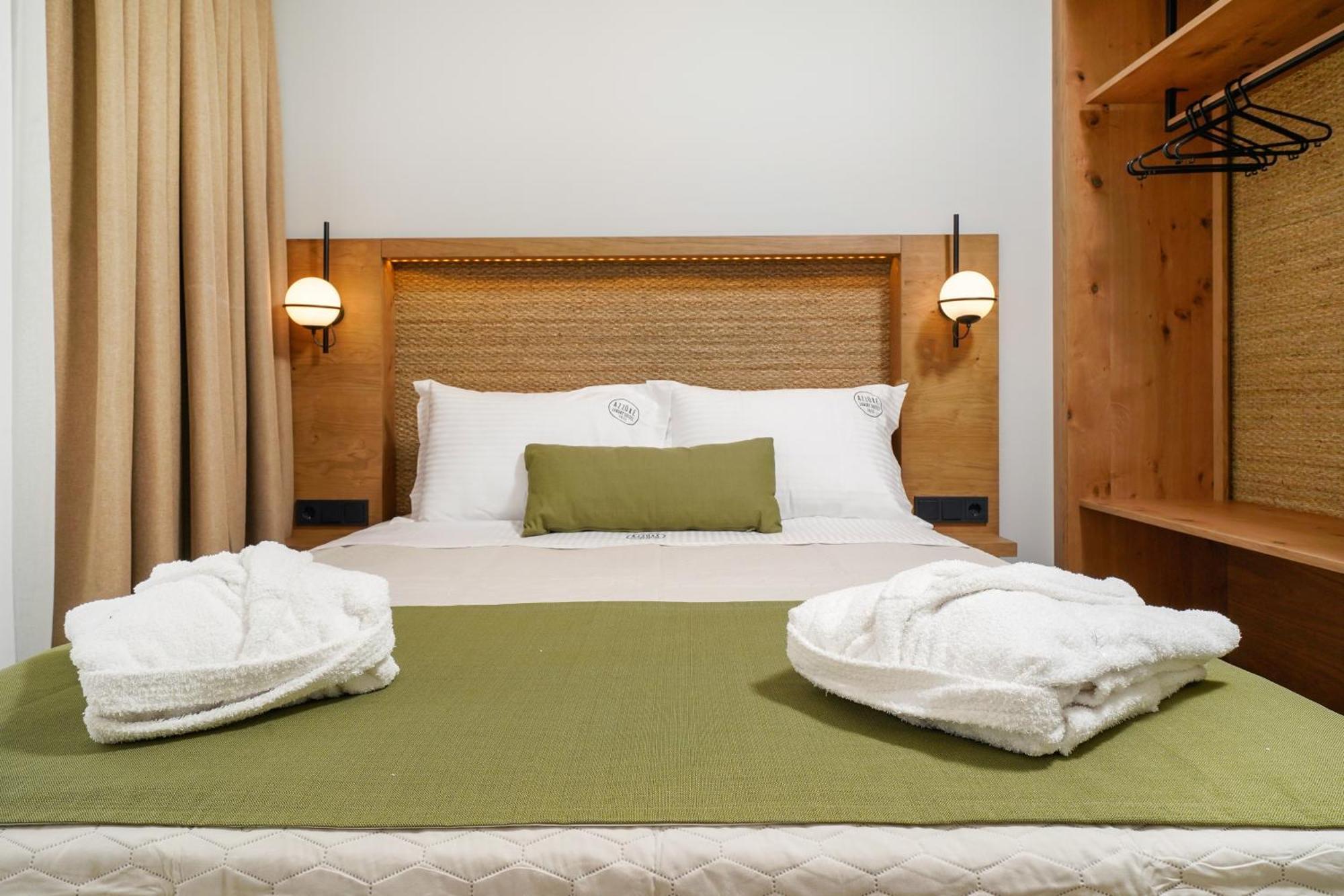 Azzure Luxury Suites Potos Luaran gambar